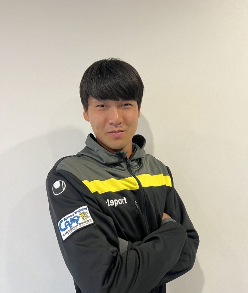 小島啓夢コーチ